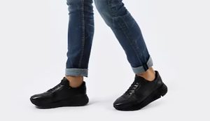 sneakersymeskie