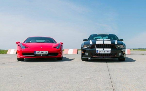 Ferrari 458 Italia vs. Ford Mustang GT500 Shelby