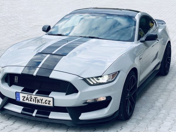 Jízda ve Fordu Mustang GT350 SHELBY - Obrázek 2