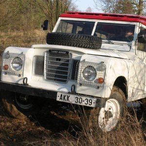 Land Rover offroad