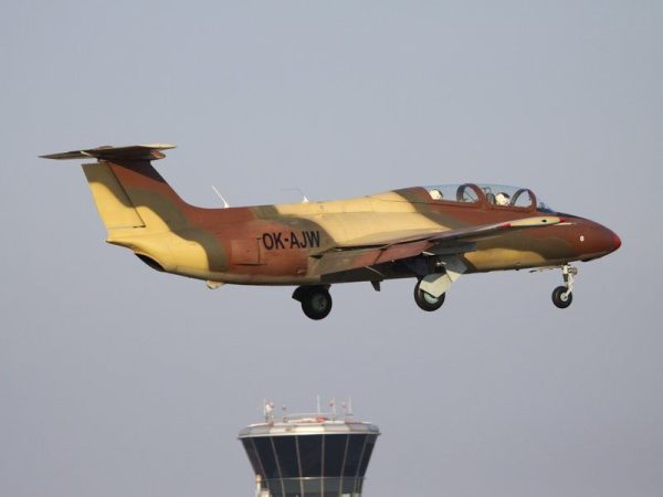 Let stíhačkou L-29 - Obrázek 6