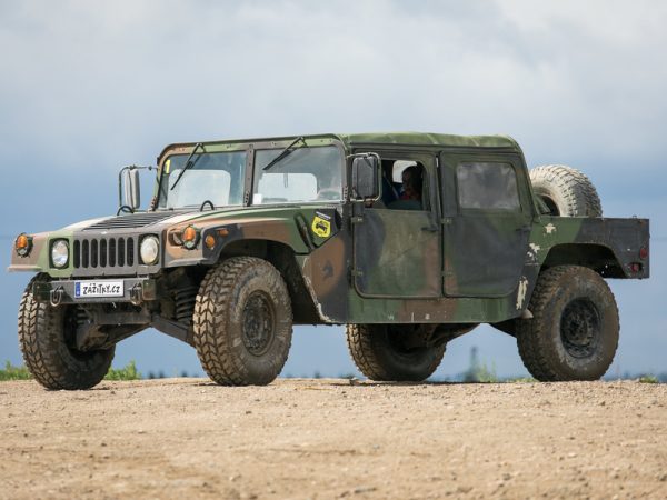 Projížďka v terénním vojenském HUMVEE + videozáznam ZDARMA - Obrázek 2