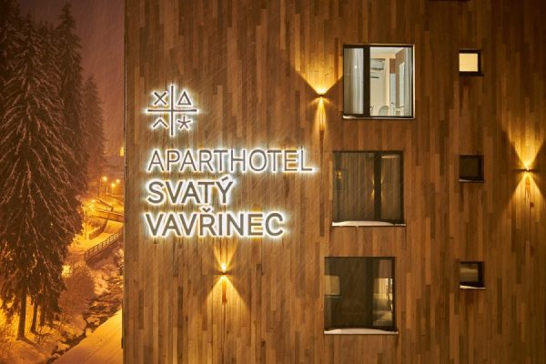 Relaxační pobyt pro dva v Krkonoších + wellness procedury - Obrázek 2
